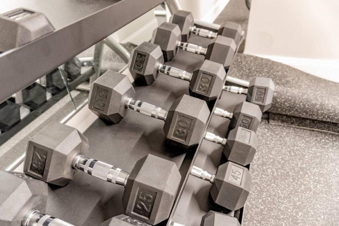 Hostwise Stays - The Washington At Chatham - Free Parking, Private Gym, Skyline Views! Pittsburgh Kültér fotó